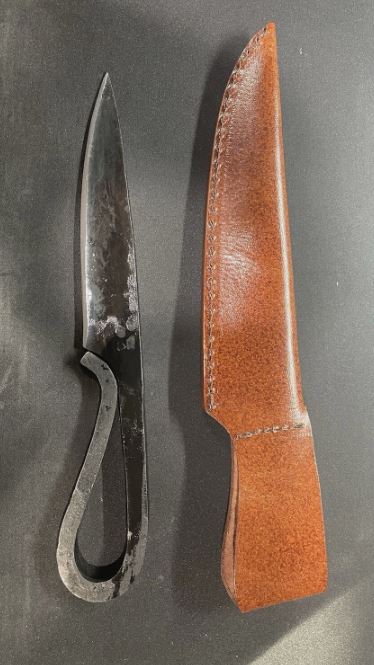 Striker Knife with Sheath